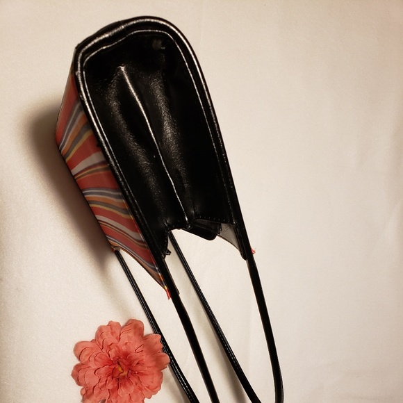 Striped purse - Picture 3 of 3